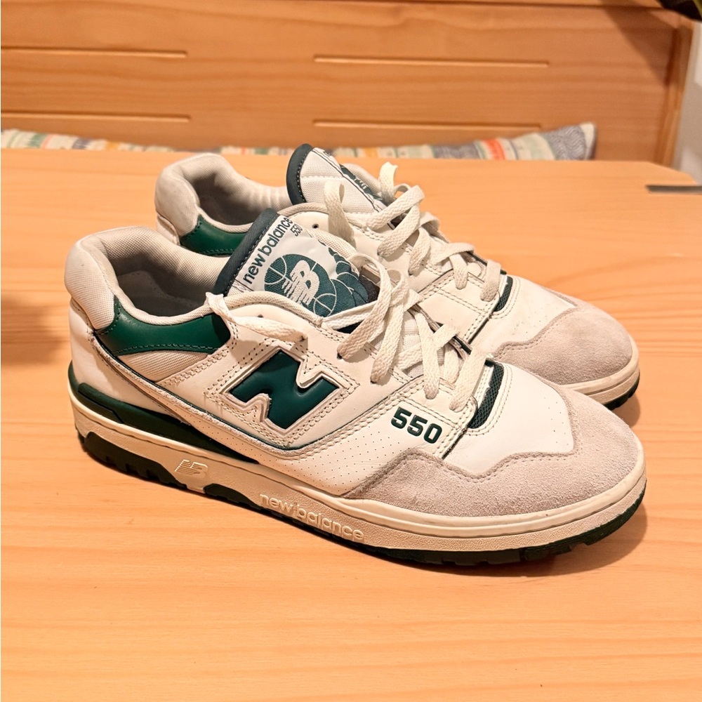 New Balance Men's 550 White and Dark Green Sneakers